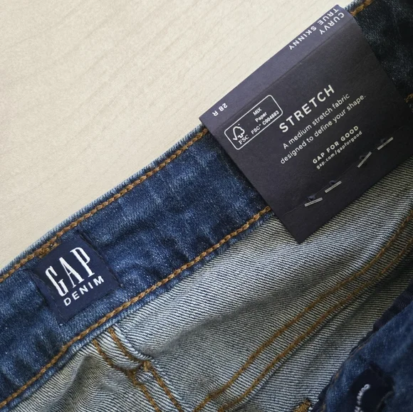 NWT GAP Curvy True Skinny Stretch Jeans Blue Distressed Knees - Picture 9 of 15